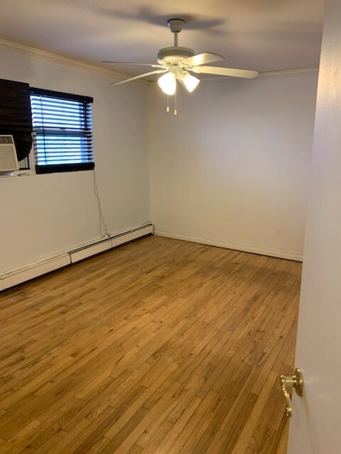 BEDROOM - 7017 Columbia Ave