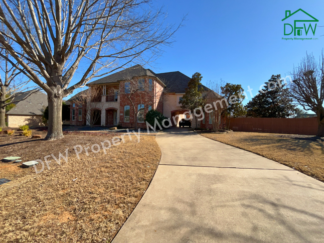 Building Photo - Luxury Living in Southlake – Stunning 5-Be...