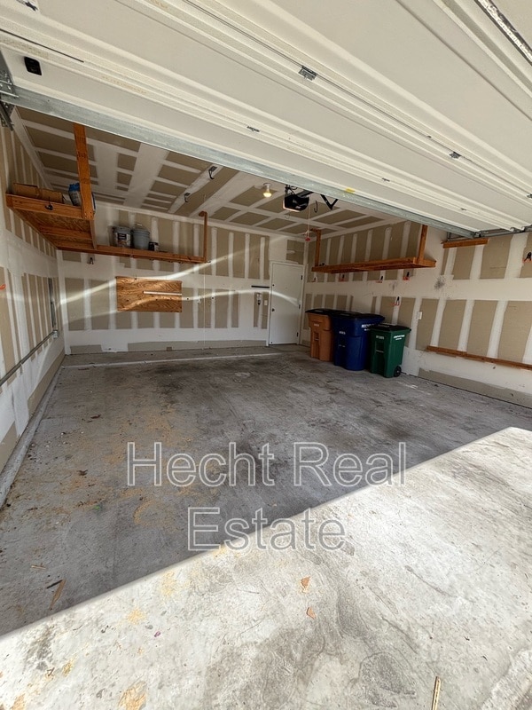 Foto del edificio - 9209 Sawyer Fay Ln