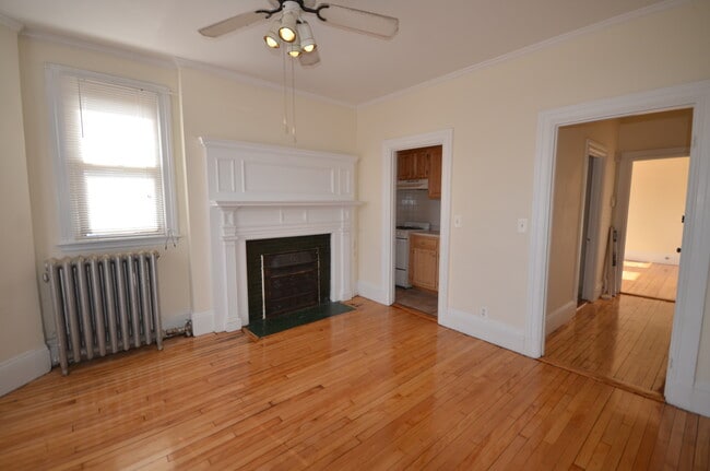 Building Photo - 441 Cambridge St