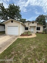 Building Photo - 537 Oleander St