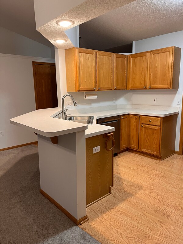 Foto del edificio - 9427 Prairieview Trail N