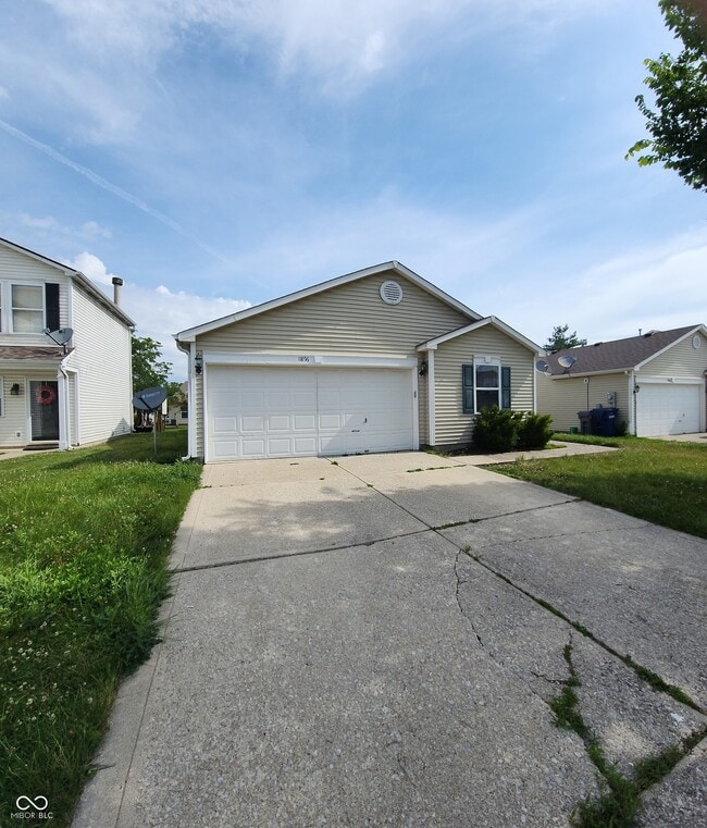 Building Photo - 11896 Wapiti Way