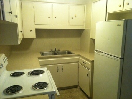 2BR/1BA - Elara Villa on 51st