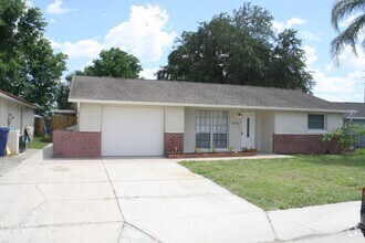Building Photo - 6734 El Camino Paloma St