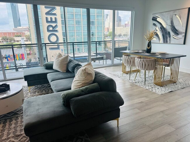 Modern 1 Bedroom in The Cedars - Modern 1 Bedroom in The Cedars Apartment