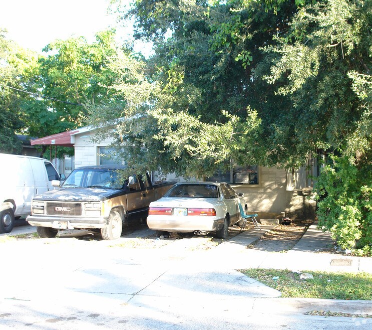 147 NW 59th St