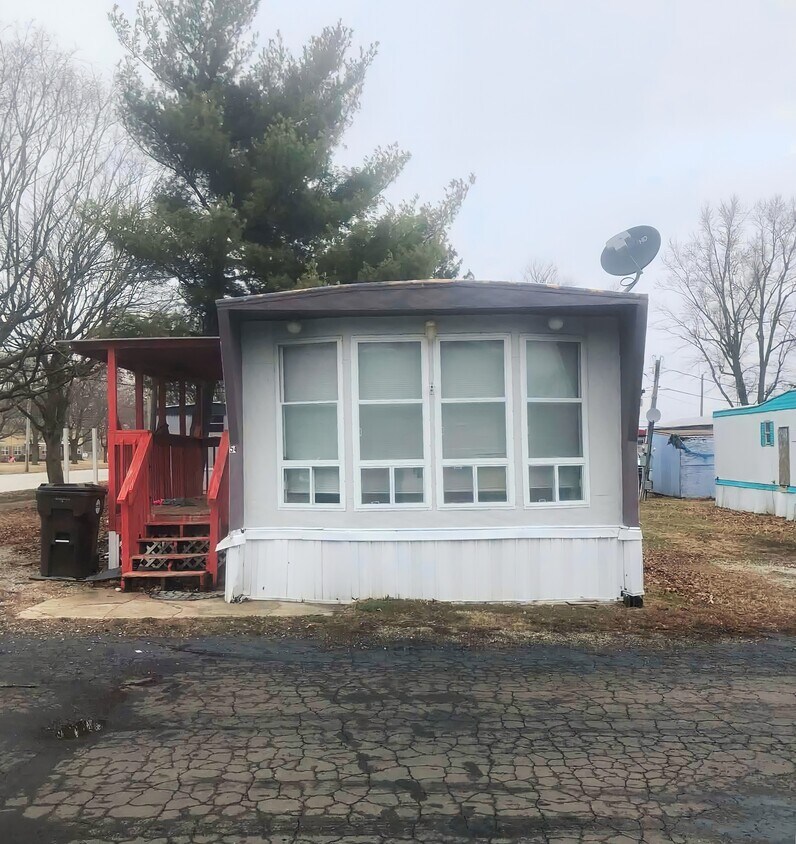 Foto del edificio - 54 Mahoning Ave