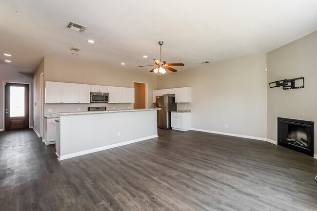 Foto del edificio - 10210 Jessalyn Lane