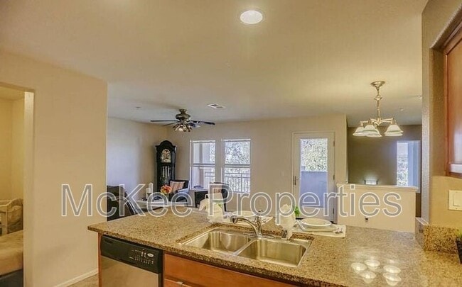 Building Photo - 3470 Spring Tide Ter