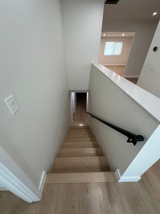 Foto del edificio - 237 N Kenwood St