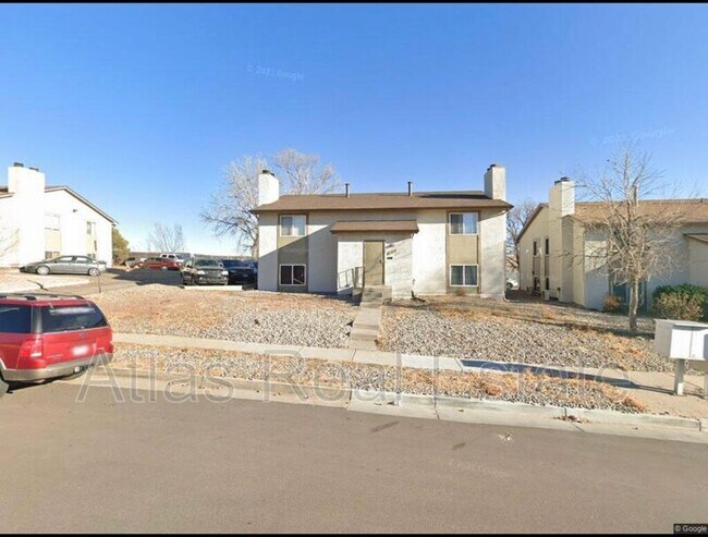 Building Photo - 1835 Zebulon Dr