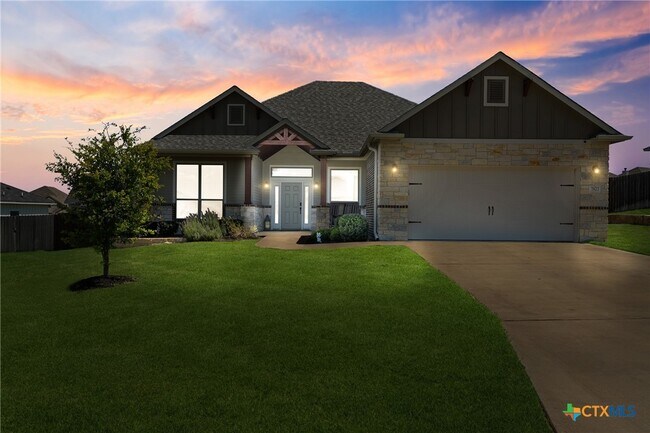 Building Photo - 7822 Kendall Hill Dr
