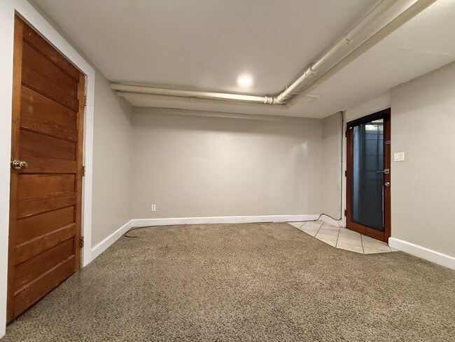 Building Photo - 1300 N Lafayette St