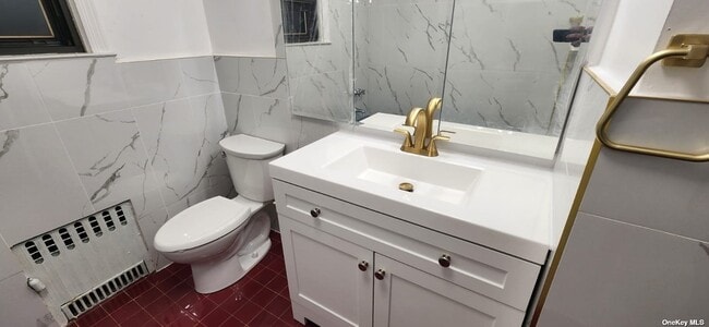 Building Photo - 83-29 267th St