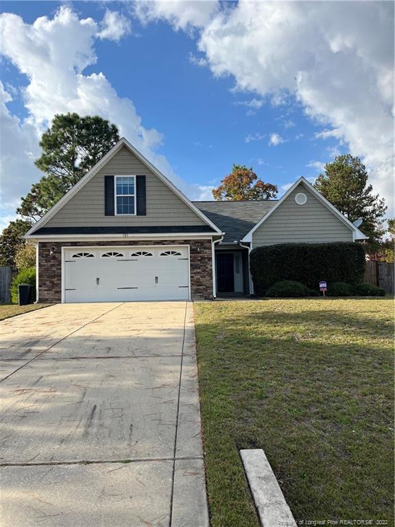 Foto del edificio - 105 Basket Oak Dr