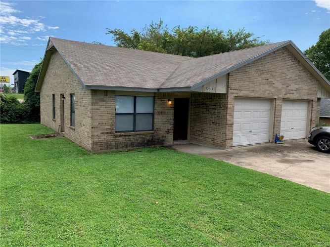5701 Samantha St Unit A, Fayetteville, AR 72704 Apartment for Rent in