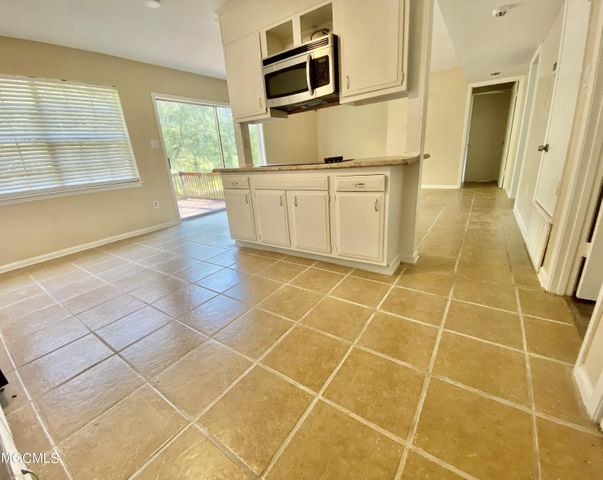 Foto del edificio - 3830 Baywood Dr