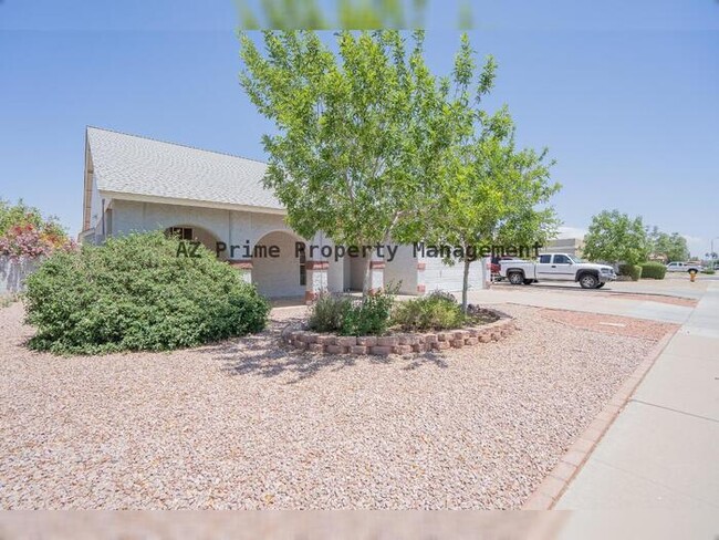 Building Photo - 1302 W Marlboro Dr