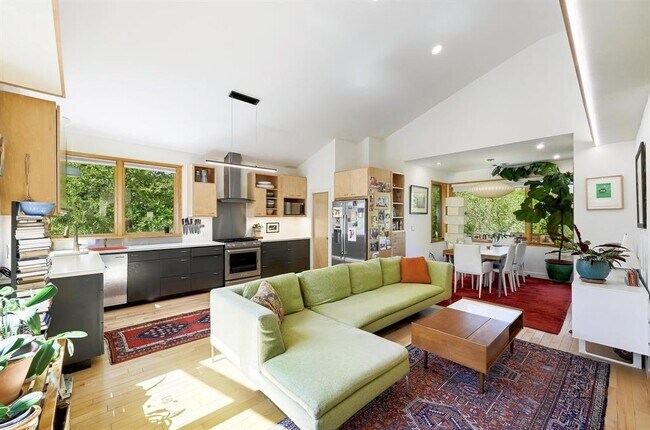 Foto del edificio - 1227 Hillside Ave