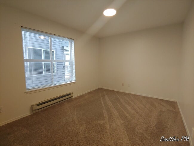 Photo - Perfect Location! Greenwood Condo!