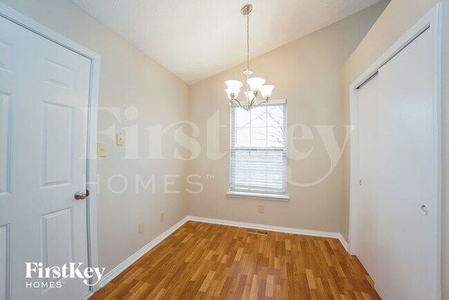 Building Photo - 7348 Autumn Court