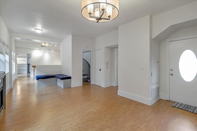 Foto del edificio - 1091 67th St