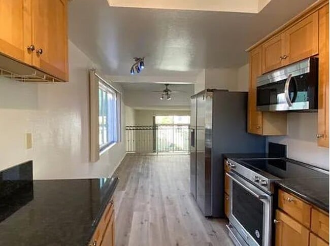 Foto del edificio - 423 2nd St