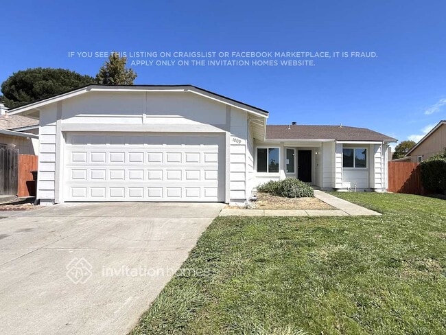 Building Photo - 1009 Murre Way