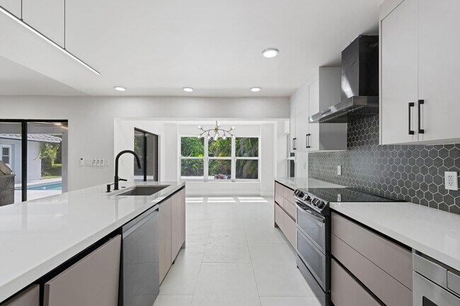 Foto del edificio - 1833 NW 104th Ave