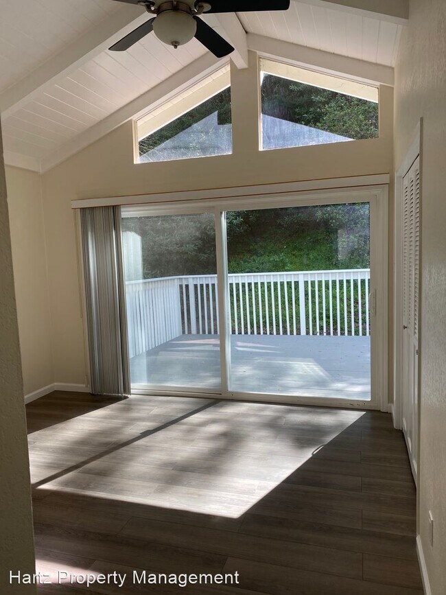 Foto del edificio - 3 br, 2 bath House - 2078 Donald Drive