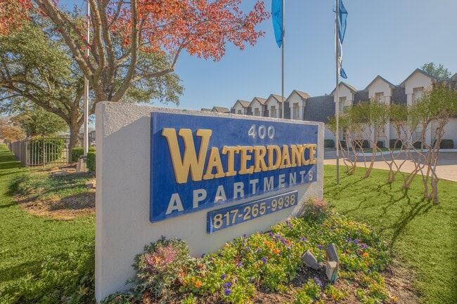 Building Photo - WATERDANCE