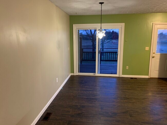 Building Photo - 5241 Grandon Dr