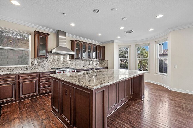 Foto del edificio - 3904 Eagle Flight Dr