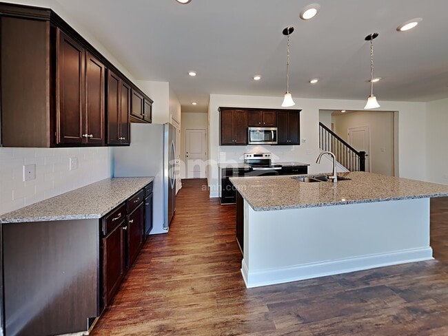 Foto del edificio - 869 Headland Wy