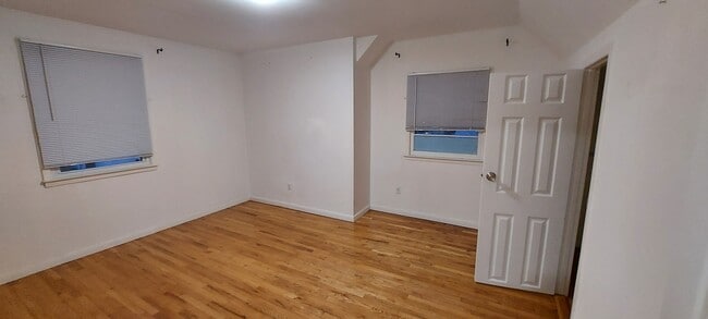 Building Photo - 17715 137th Ave