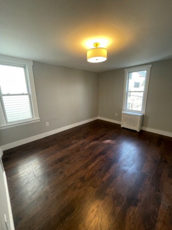 Building Photo - 22 Huntington Ter