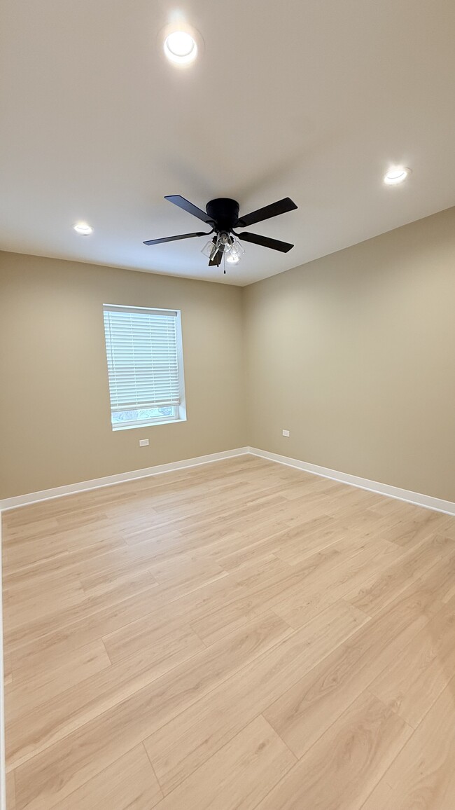 Foto del edificio - 4901 W Parker Ave