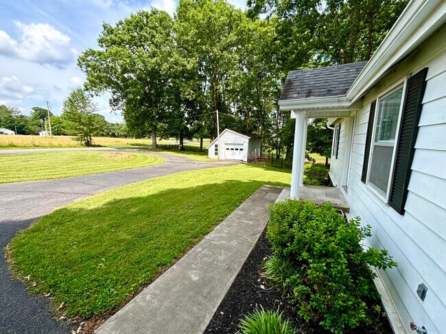 Foto del edificio - 1405 Webb Ridge Rd