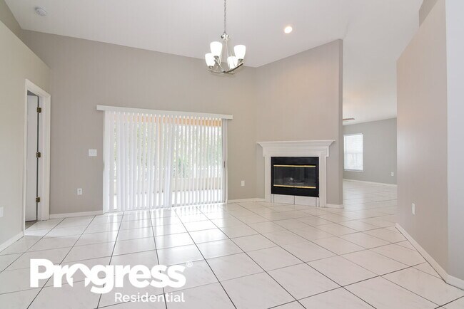 Foto del edificio - 24146 Cross Ln