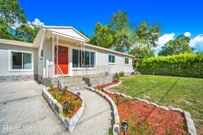 Building Photo - 4 br, 2 bath House - 12109 North Edison Ave.