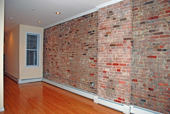 Foto del edificio - 273 Webster Ave