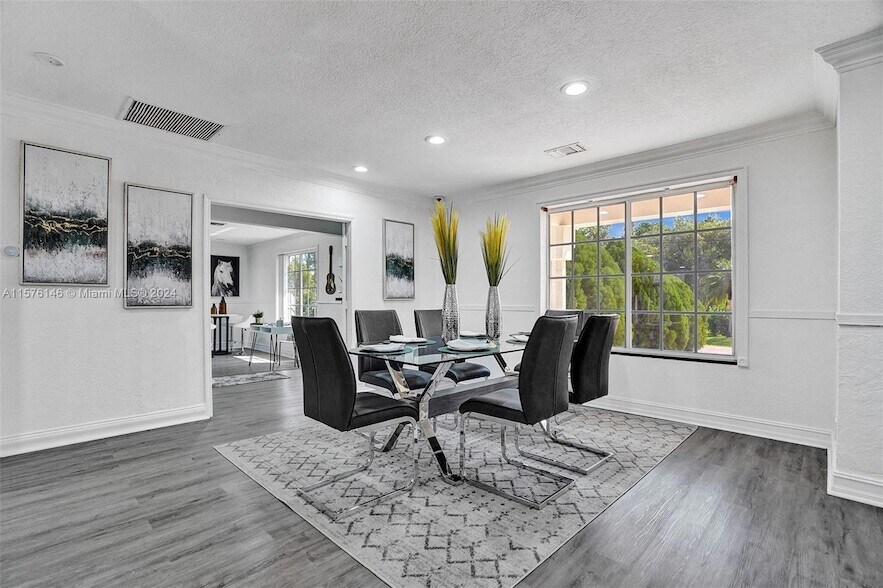 Foto principal - 4661 SW 128th Ave
