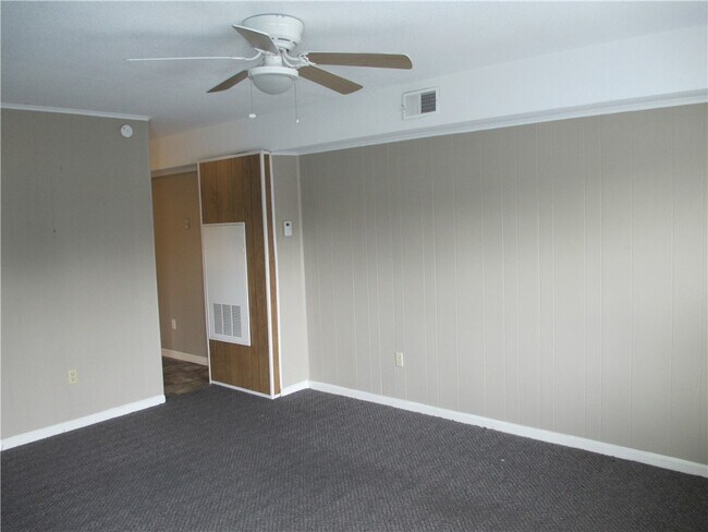 Foto del edificio - 401 Greenville St