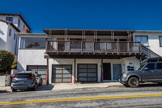 Building Photo - 506 Avenida Victoria