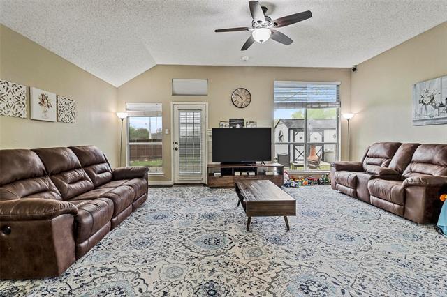 Building Photo - 1224 Big Bend Dr