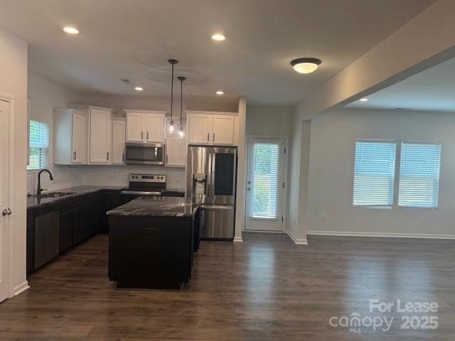 Building Photo - 2322 Marthas Ridge Dr