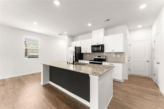 Building Photo - 59 Lumpkin Ln