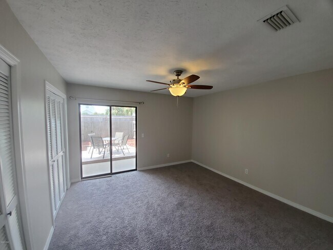 Building Photo - 4821 Hispaniola St