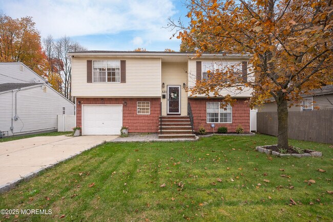 Foto del edificio - 121 Milton Ave